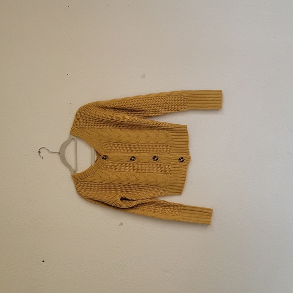 moon& Madison  vneck croptop knit sweater size XS color mustard - Picture 4 of 10